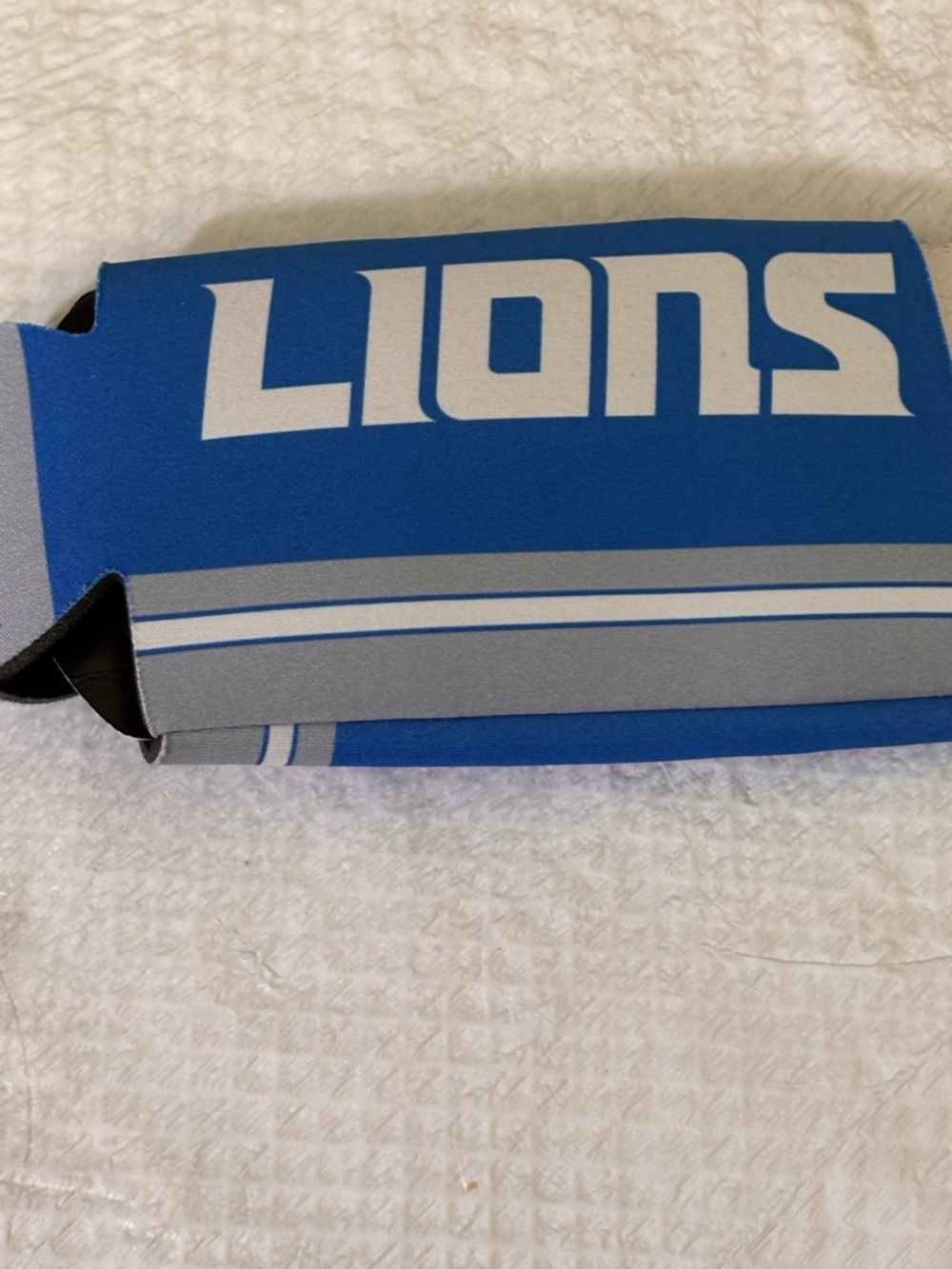WinCraft NFL Slim Can Cooler - Blue. 204 - Picture 3 of 3